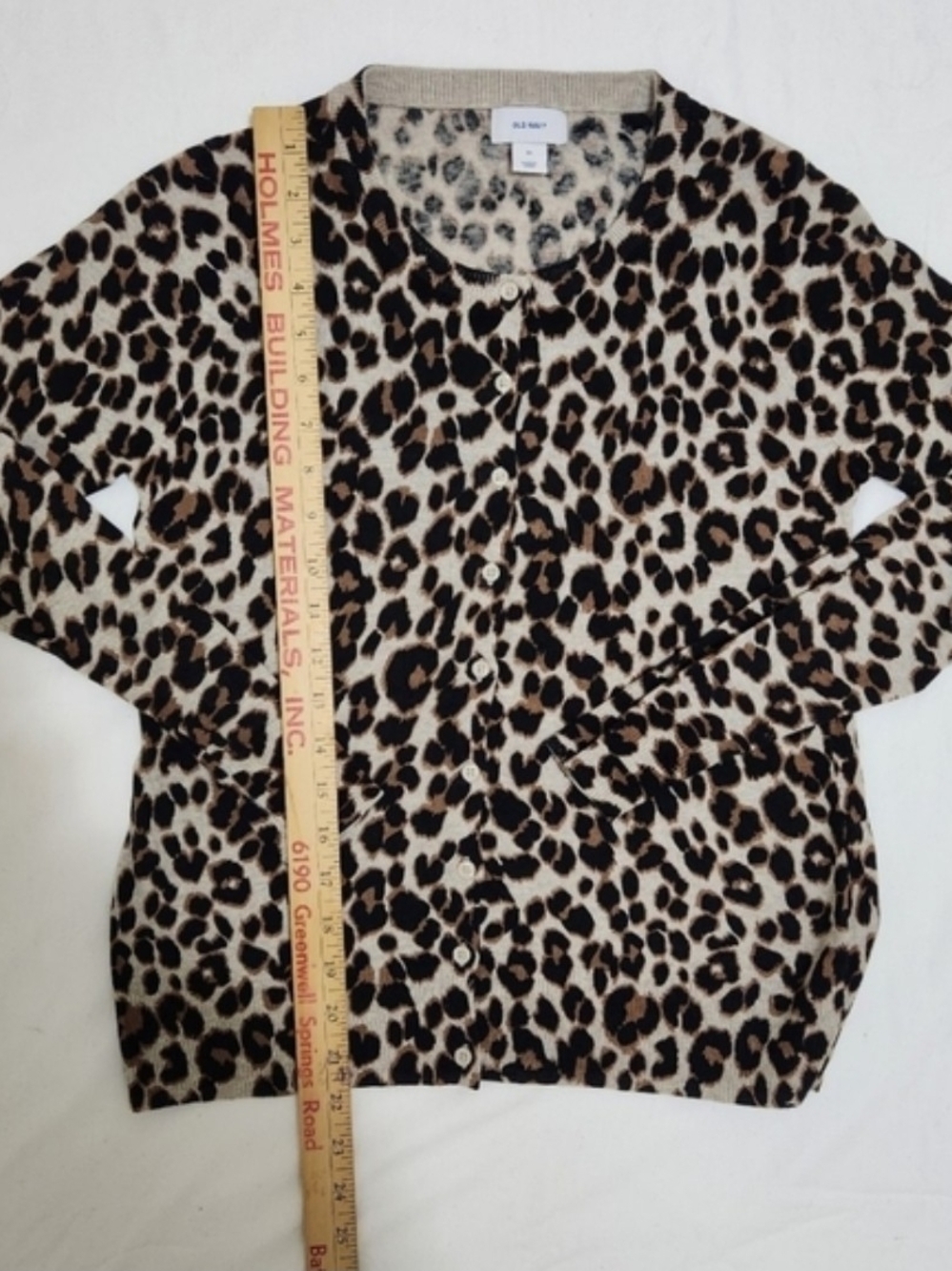 Old Navy Beige and Black Leopard Print Cardigan - Picture 5 of 6